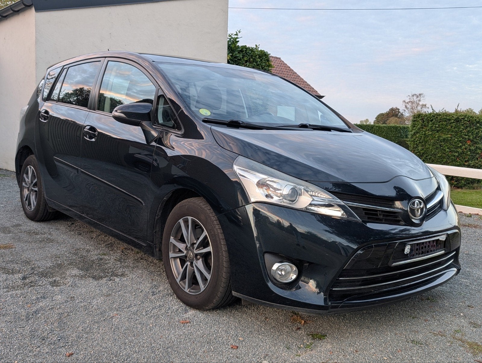 Toyota Verso 2.0 d4d skyview, Auto's, Voorwielaandrijving, Euro 5, 1800 kg, 4 cilinders