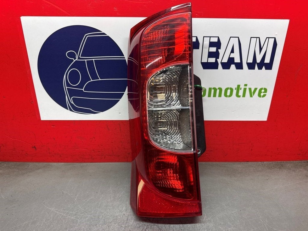 FEU ARRIÈRE GAUCHE Peugeot Bipper (AA) (01-2008/-), Kontakt-peugeot@peugeot.com, Utilisé, Peugeot Deutschland GmbH, Bahnhofsplatz
65423  Rüsselsheim, DE