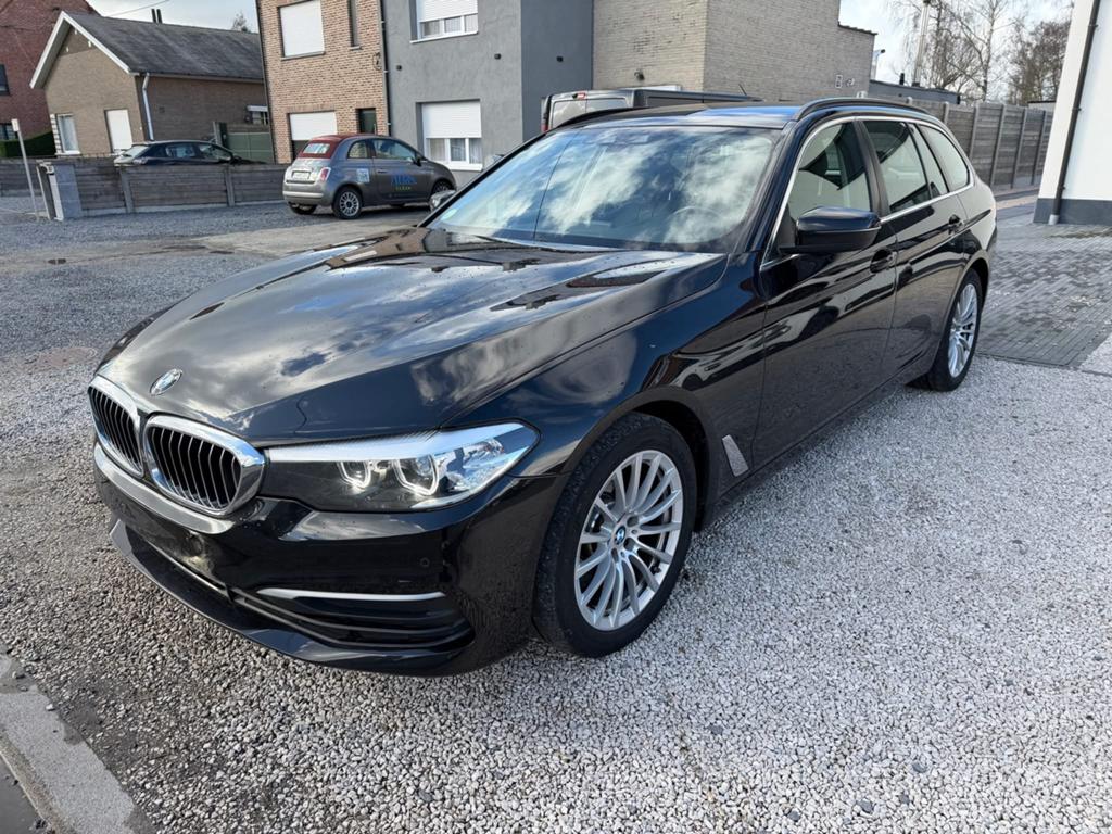 BMW 520d EURO6C 2019, Auto's, BMW, Automaat, Zwart, Leder, Bedrijf