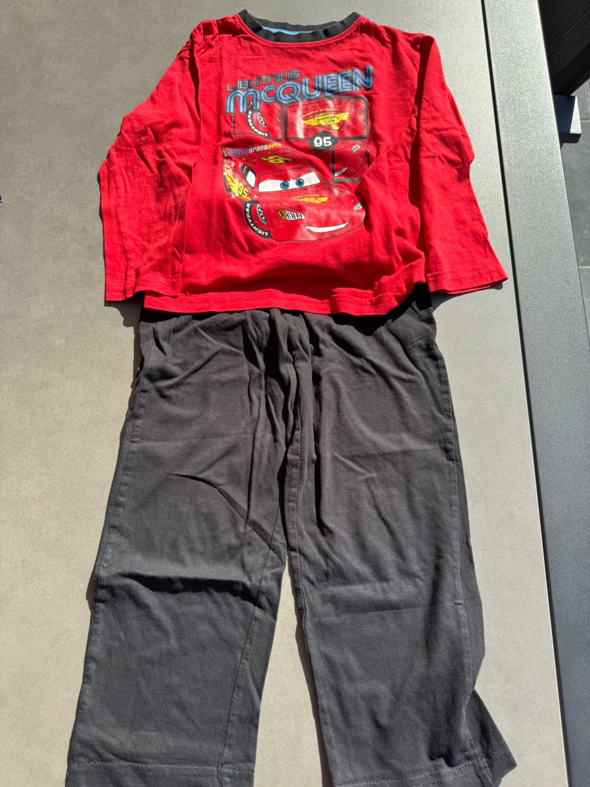 Pyjamas pour garçons Cars, Enlèvement ou Envoi, Utilisé, Garçon, Vêtements de nuit ou Sous-vêtements