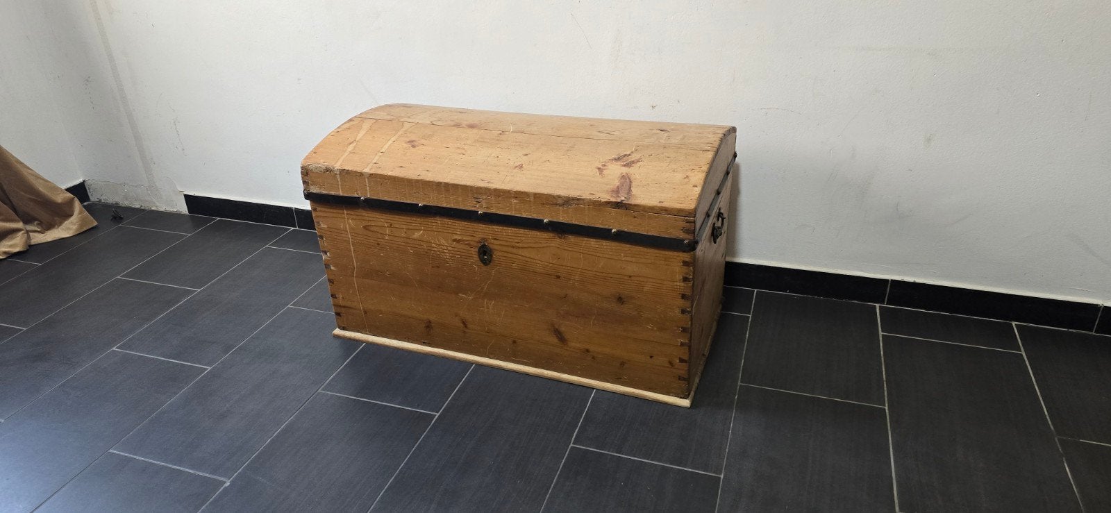 ancien coffre en bois en parfait état dimensions 95cmx50cmx5, Enlèvement ou Envoi
