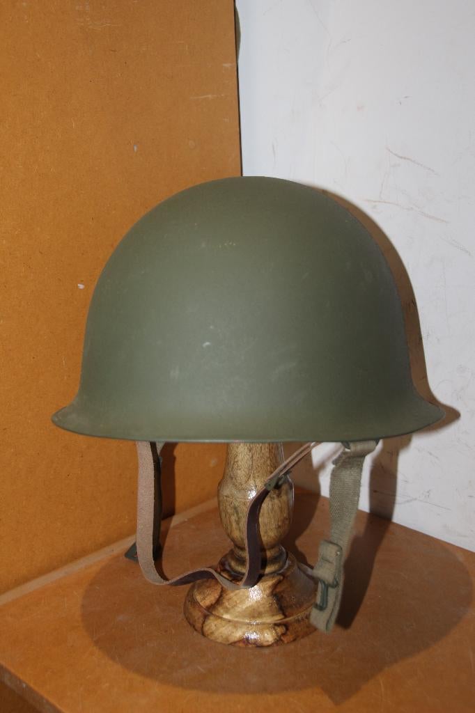 Frankrijk M-1951 volledige helm (MINT), Verzenden, Landmacht, Helm of Baret