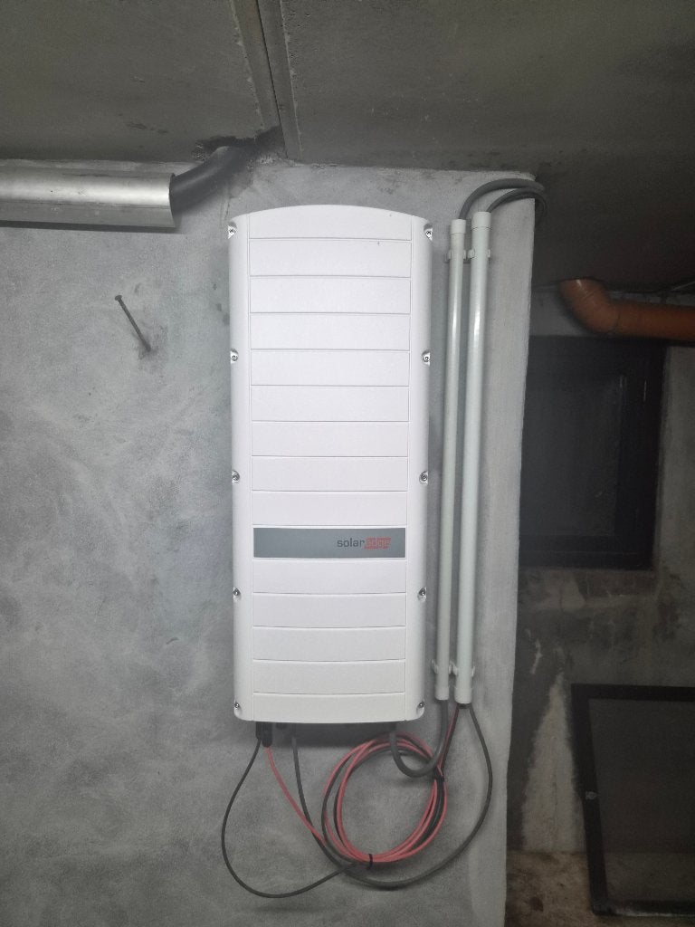 hybride solaredge omvormer 10K + 30 optimizers 370W, Doe-het-zelf en Bouw, Ophalen, Zo goed als nieuw, Compleet systeem