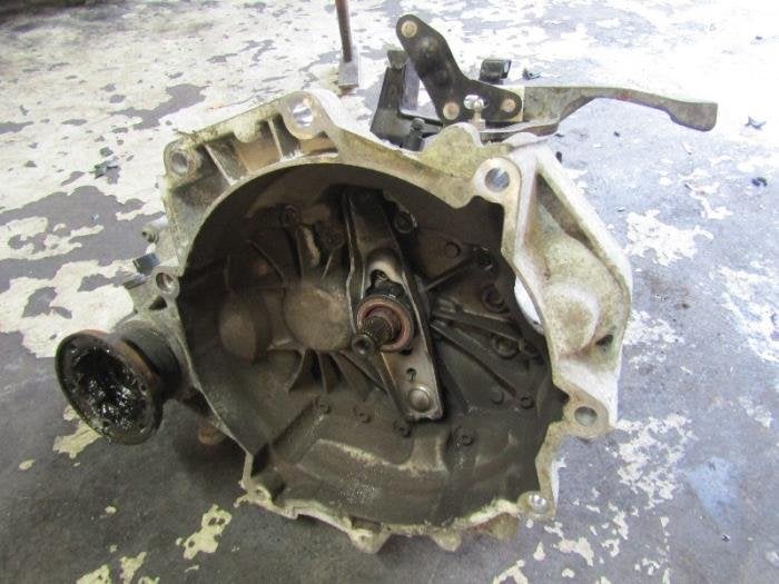 Boîte de vitesse d'un Volkswagen Fox, Volkswagen, -, 3 mois de garantie, Utilisé