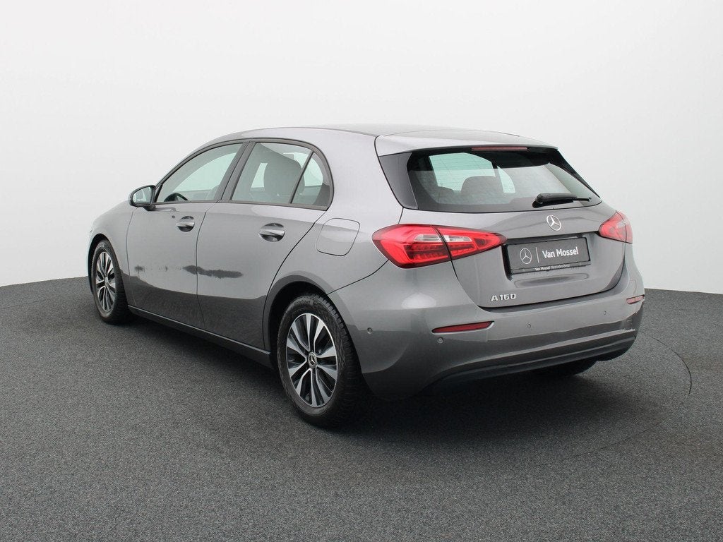 Mercedes-Benz A-Klasse A160 + CARPLAY + SENSOREN + CAMERA +, Autos, Achat, Euro 6, 5 places, 685 kg