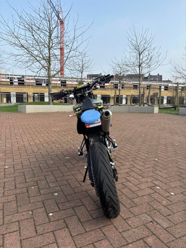 Sherco smr 50 silver, Fietsen en Brommers, 6 versnellingen, 49 cc, Zo goed als nieuw, Ophalen