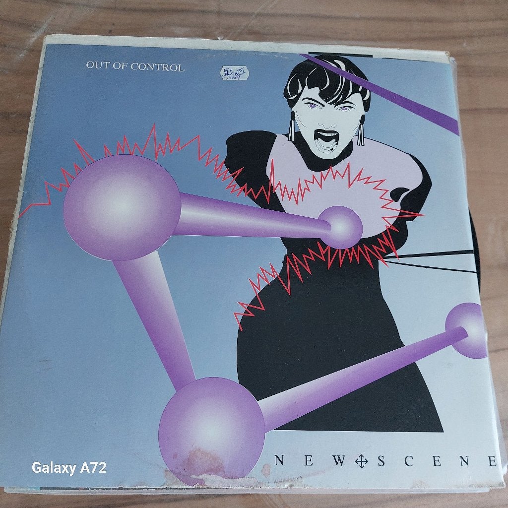 out of control newscene 12 inch maxi, CD & DVD, Vinyles | Dance & House, 12 pouces, Enlèvement ou Envoi, Autres genres, Utilisé