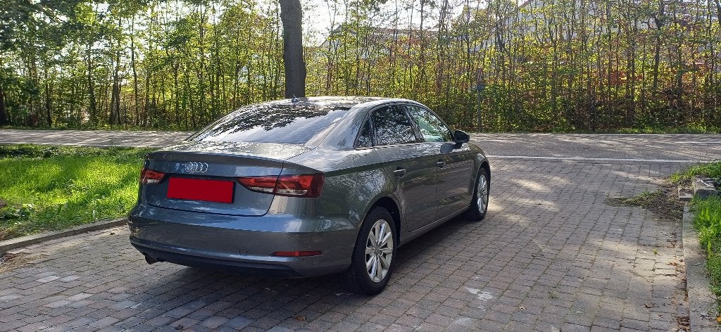 Audi A3 limousine 1.6TDi /2016/ Euro- 6/90850km/, Autos, Boîte manuelle, Particulier, 81 kW, A3