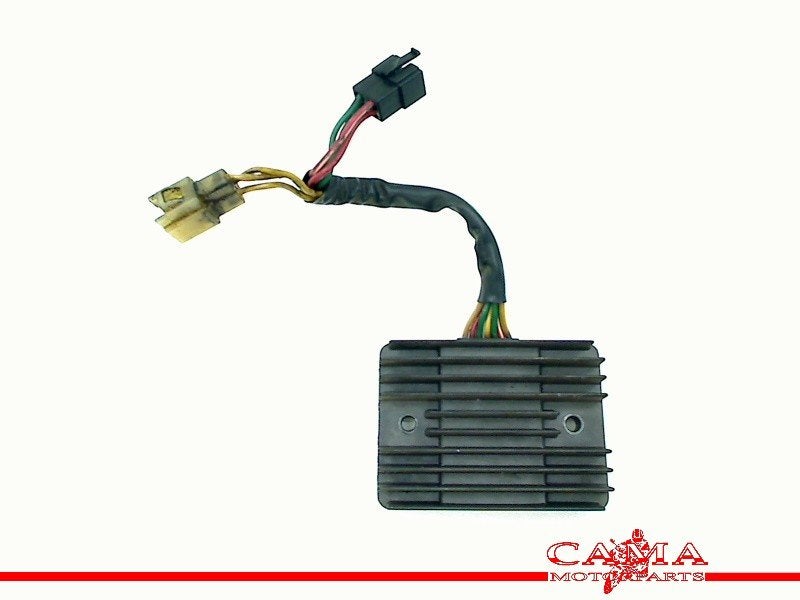 SPANNINGSREGELAAR Ducati 1098 +S (SH579B-11), Dhr. S. di Majo, Gebruikt, Info@cama-motorparts.nl, P.J. Troelstraweg 8 8
3144 CX  MAASSLUIS, NL