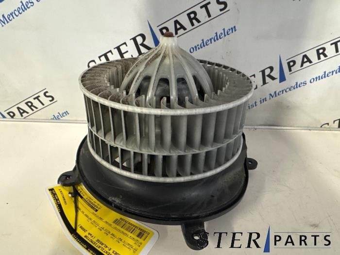Moteur de ventilation chauffage d'un Mercedes E-Klasse, 3 mois de garantie, Utilisé, -, -