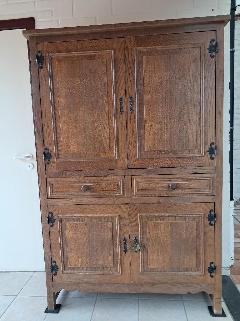 bruine kast, Huis en Inrichting, Ophalen, Gebruikt