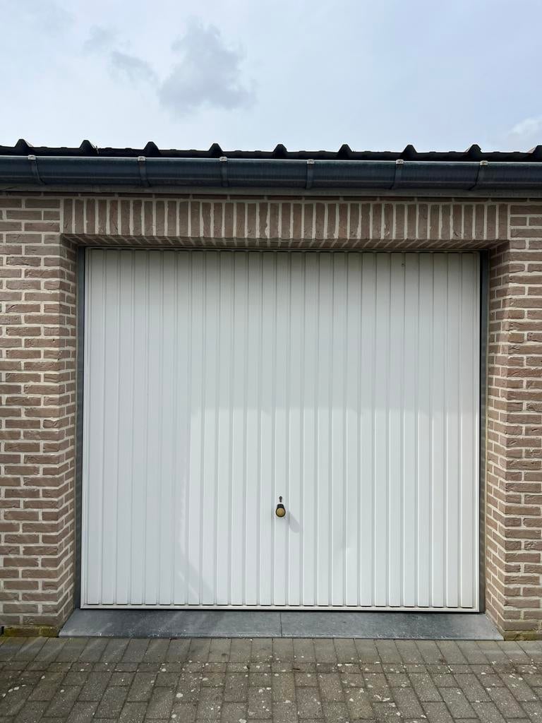 Poort Hormann kantelpoort 2 afstand bediening