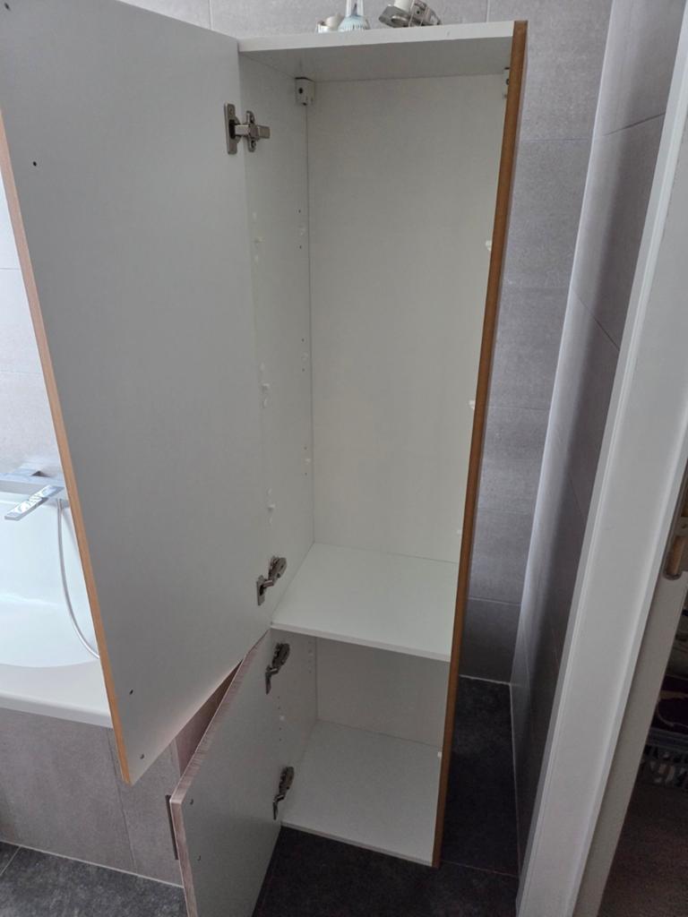 Badkamerkast gratis, Huis en Inrichting, Badkamer | Badkamermeubels, Ophalen