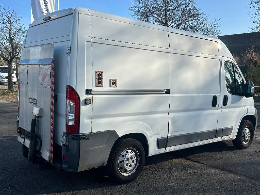 Peugeot Boxer 2.2HDi, 2011, 103.675km, LAADKLEP, 1ste Eigen., Auto's, Voorwielaandrijving, Stof, 4 cilinders, Wit
