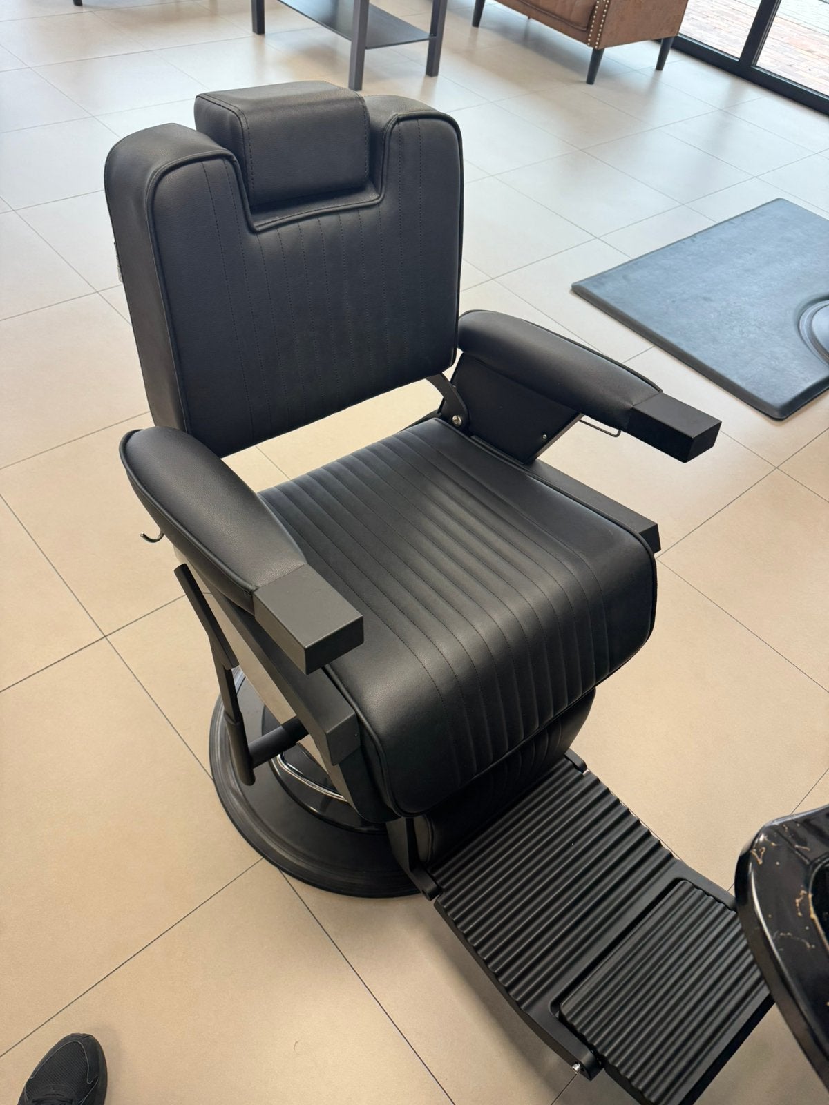 Kapper/barber stoelen 2 stuks, Diensten en Vakmensen
