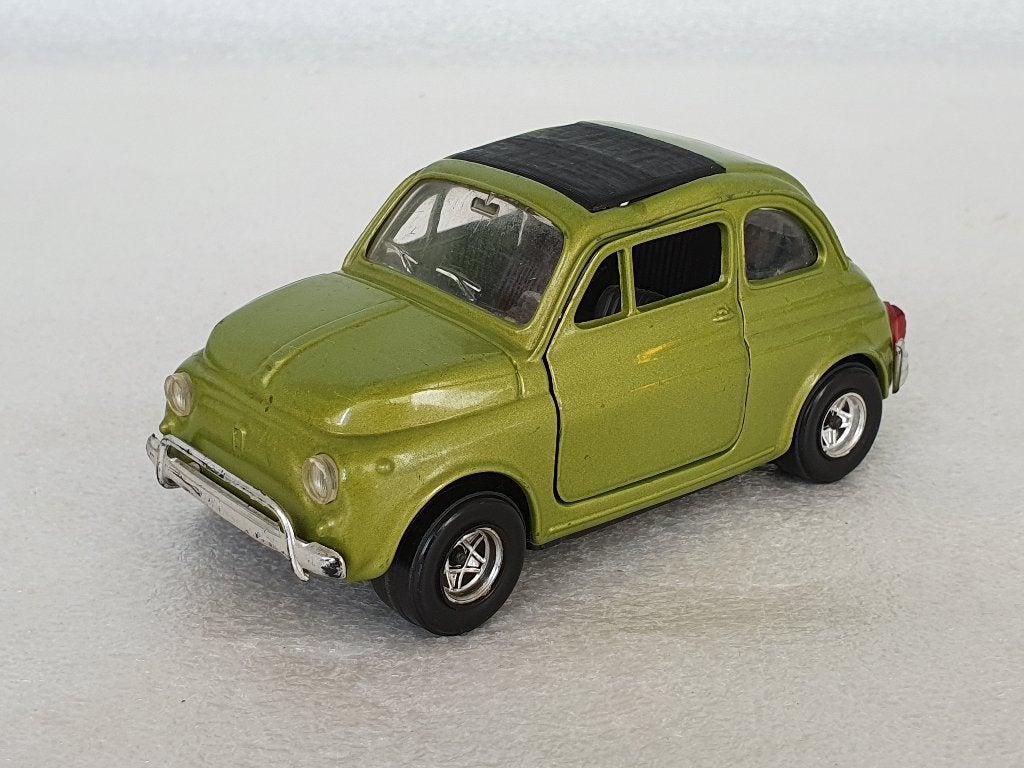 Polistil: Fiat 500 L (1/25), Hobby & Loisirs créatifs, Voitures miniatures | Échelles Autre, Enlèvement ou Envoi, Utilisé, Voiture