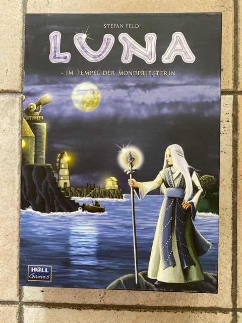 LUNA - fantastisch strategiespel Stefan Feld - nieuwstaat, Hobby en Vrije tijd, Verzenden