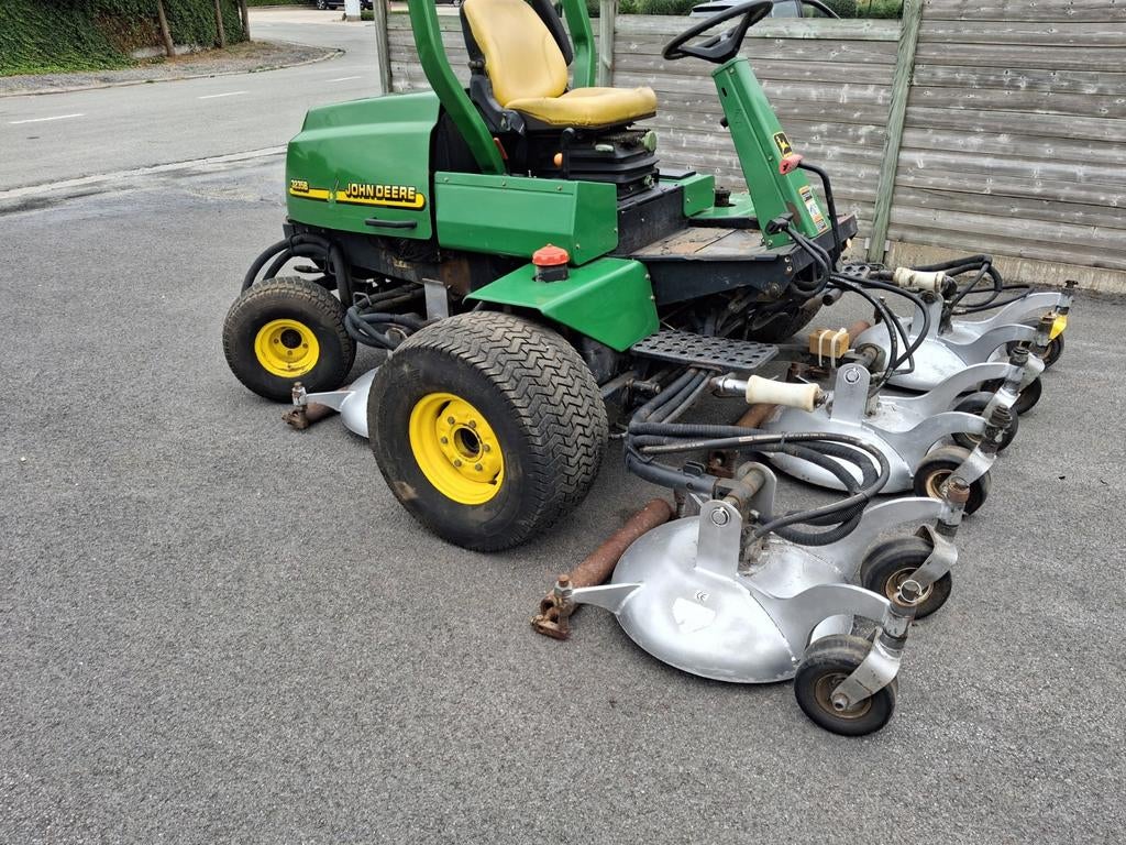 John deere 3235 b   Zware maaier ., Tuin en Terras, Ophalen