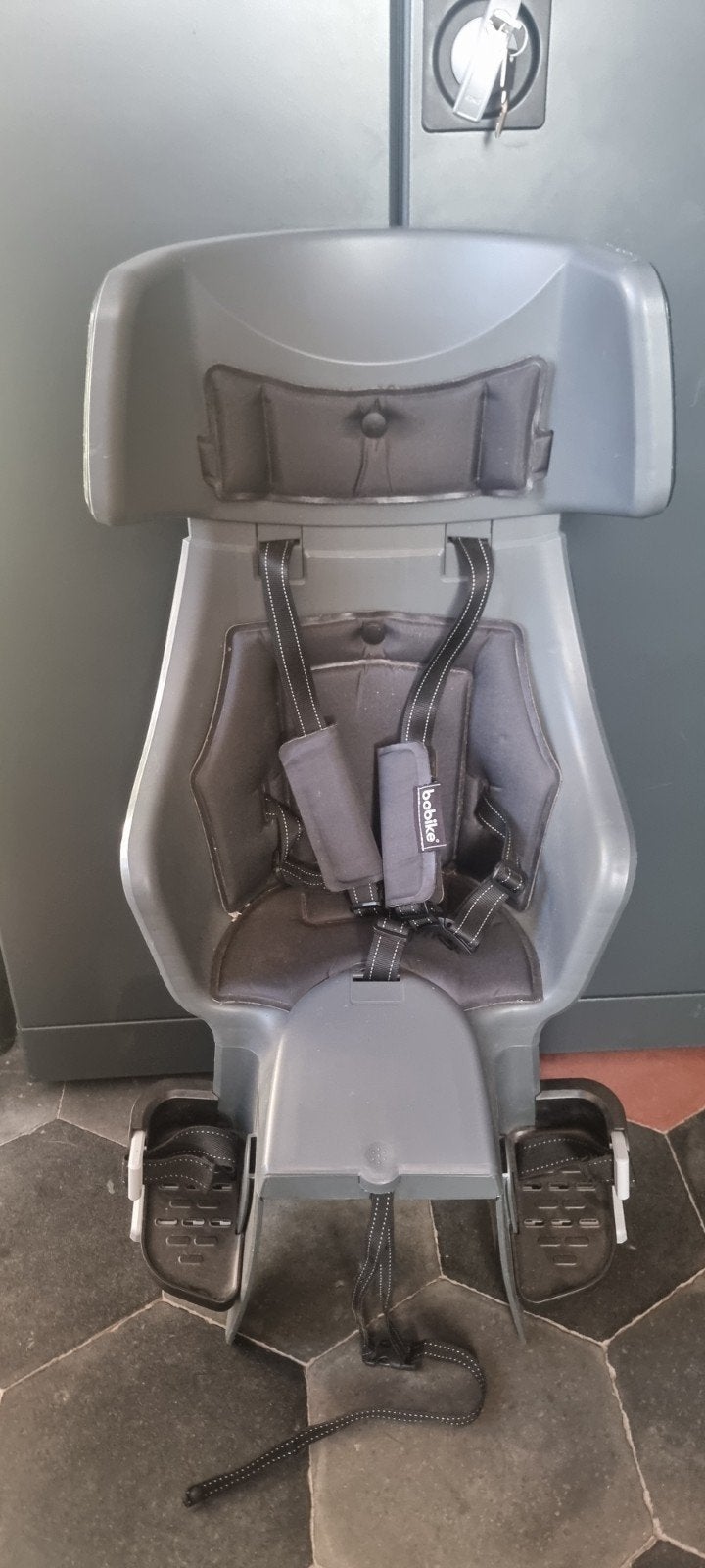 Siège vélo bébé bobike, Enlèvement