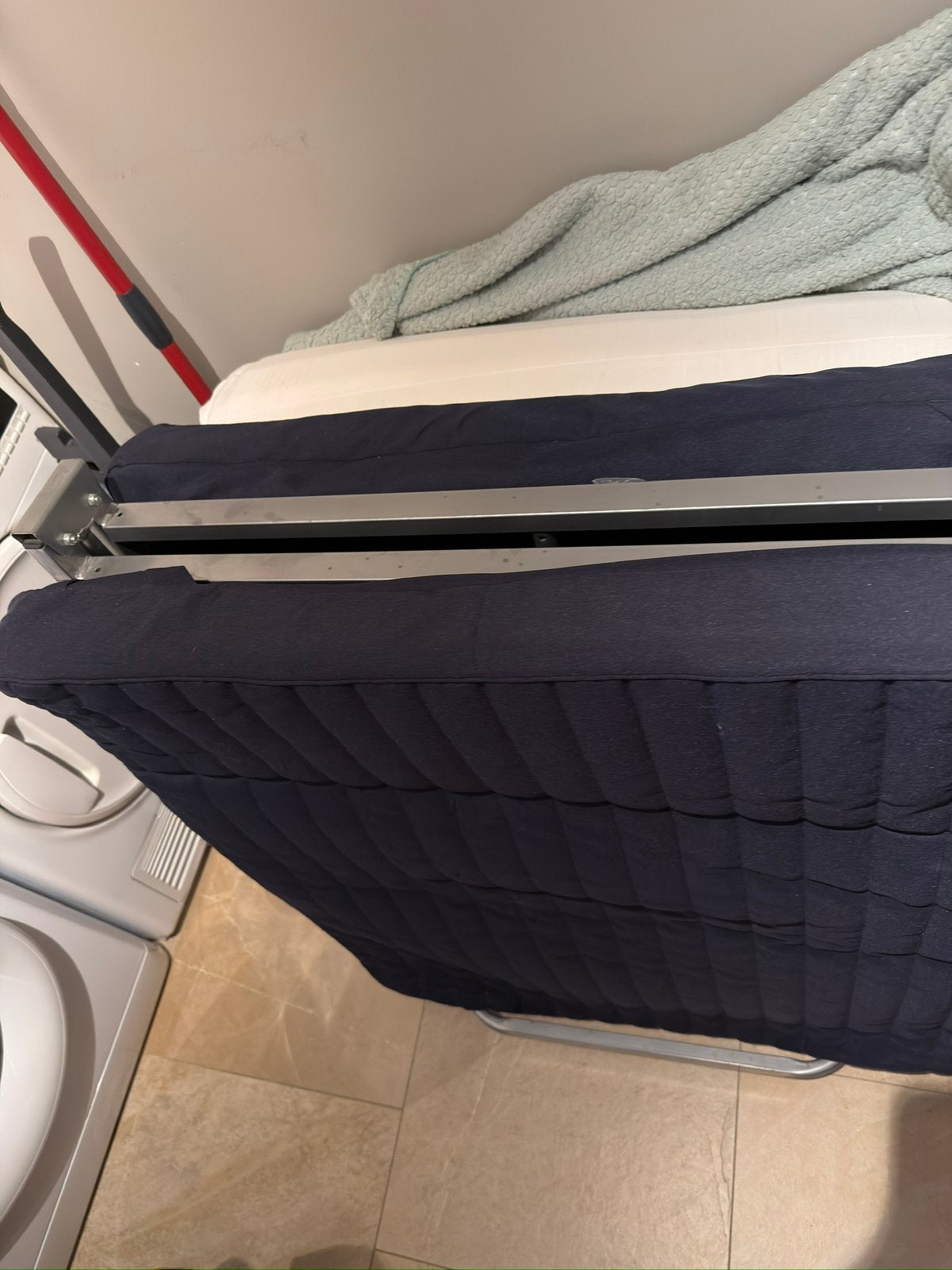 Eenpersoons ligbed met extra matras, Huis en Inrichting, Ophalen, 90 cm, Eenpersoons, Blauw