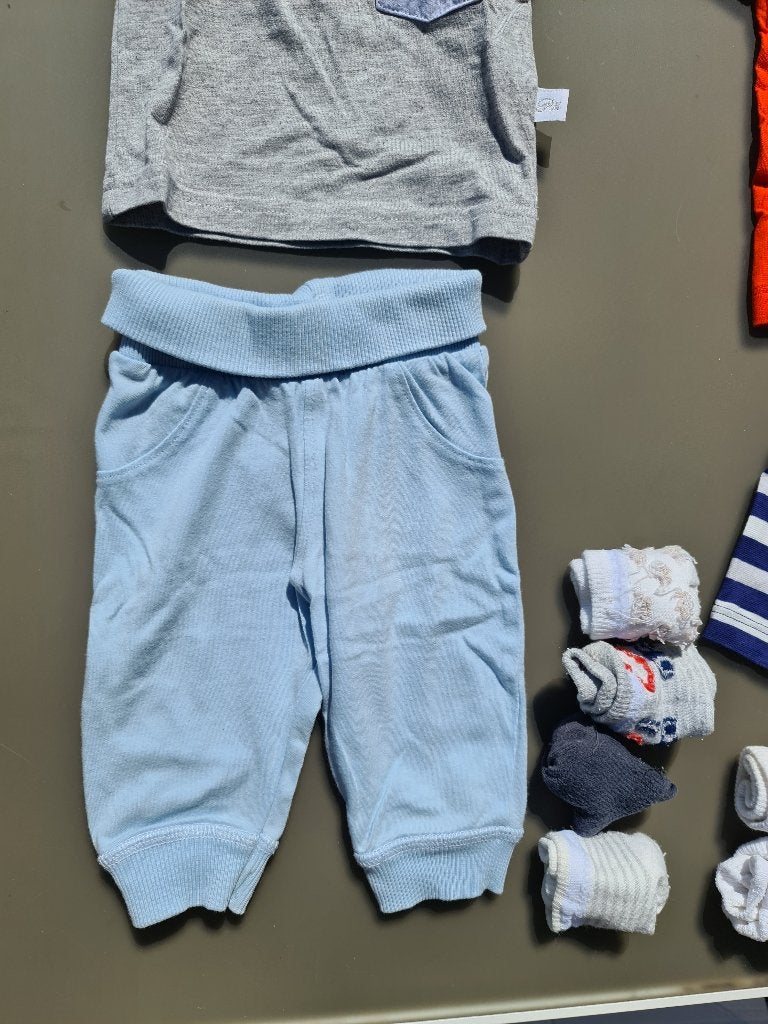 licht blauwe jogging broek 56, Enfants & Bébés, Enlèvement, Comme neuf