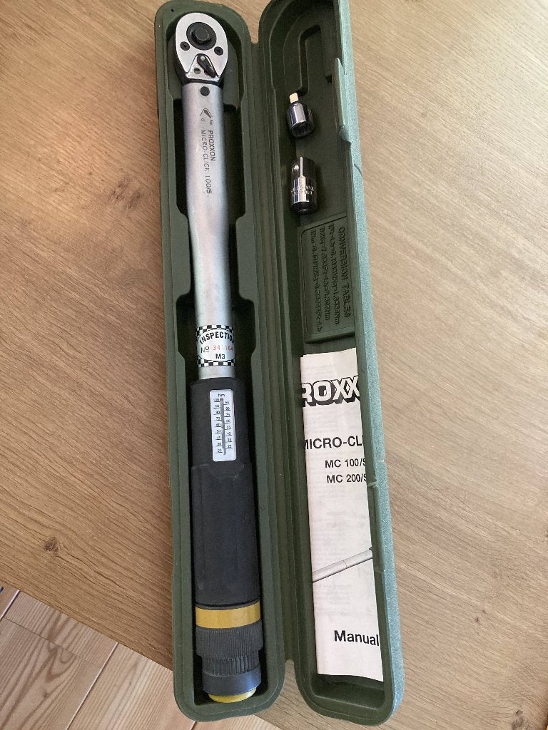 moment sleutel, Auto diversen, Autogereedschap, Ophalen, Zo goed als nieuw