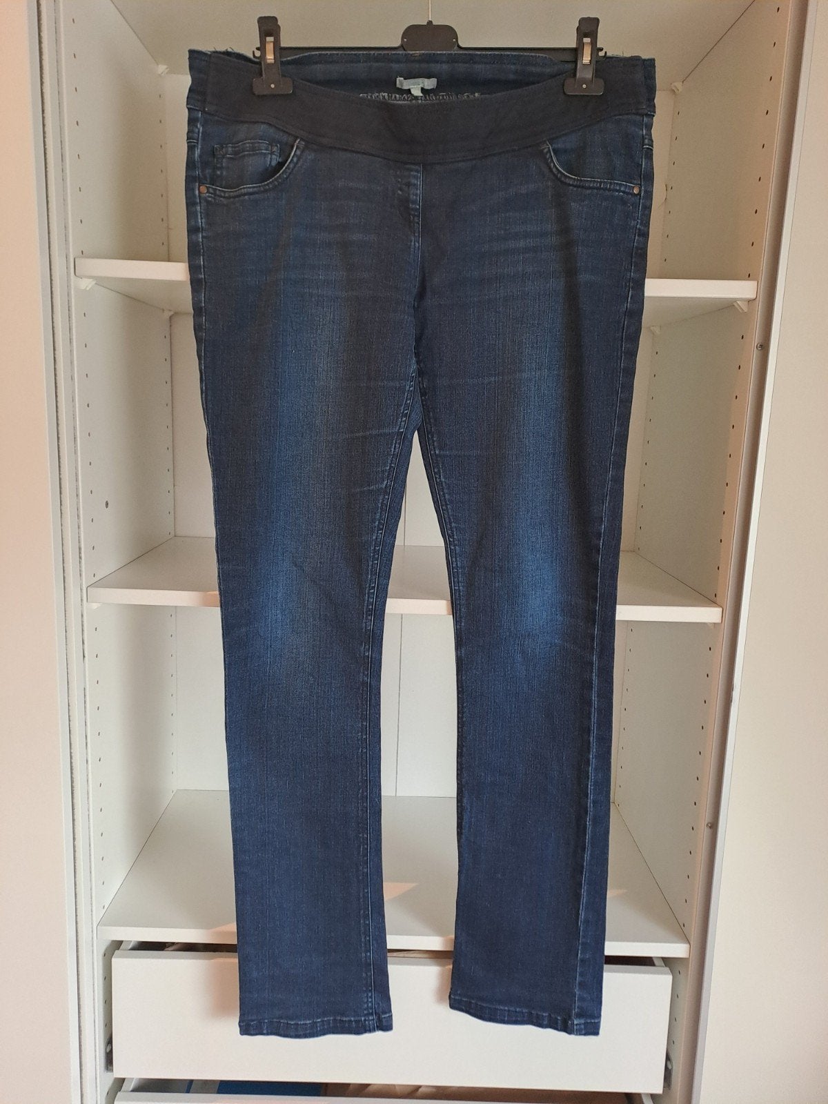 Jean skinny de maternité t 42, Vêtements | Femmes, Taille 42/44 (L), Enlèvement ou Envoi, Porté, Bleu