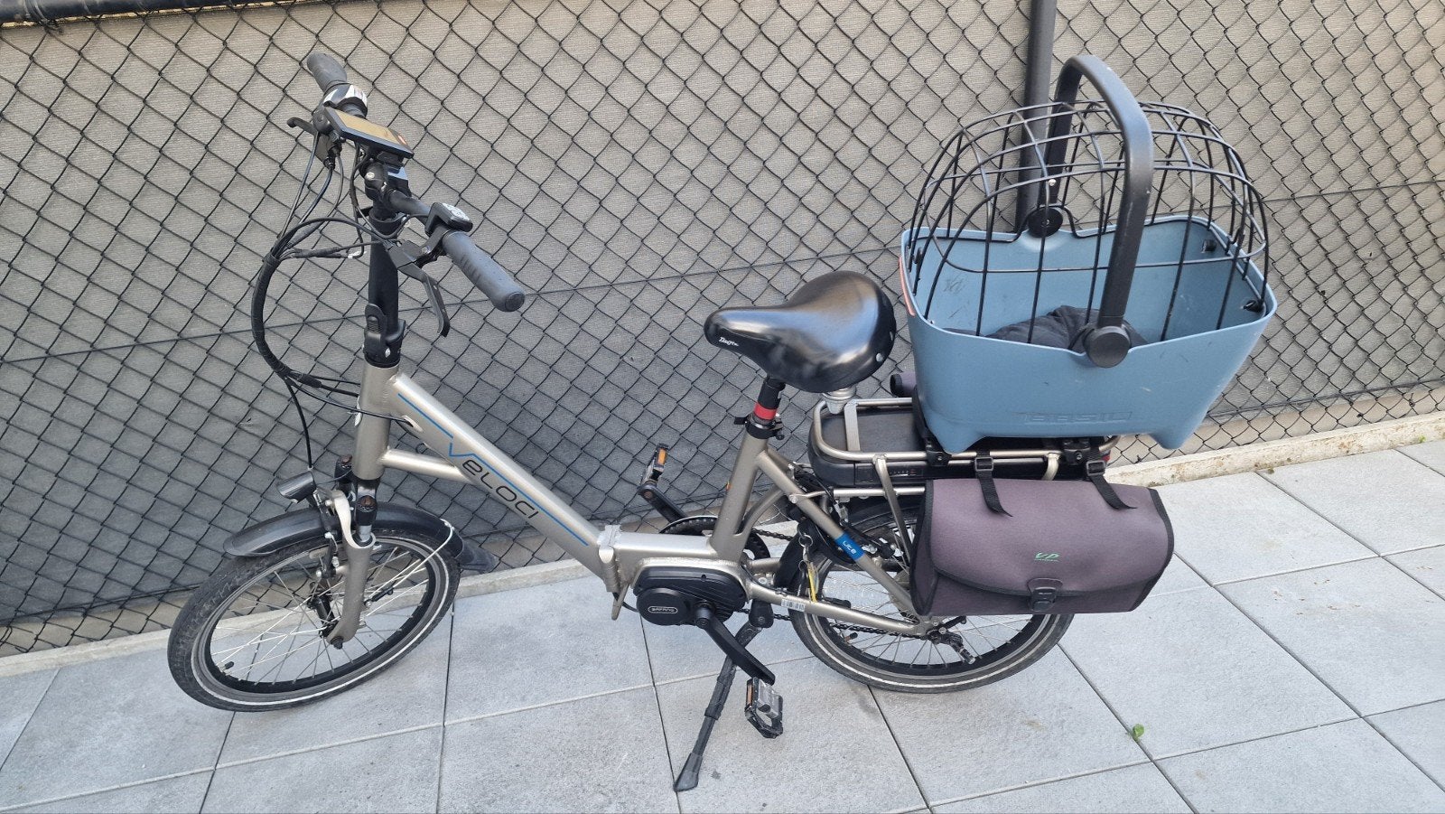 Electrische plooifiets merk veloci, Ophalen, Zo goed als nieuw, 50 km per accu of meer, Overige merken