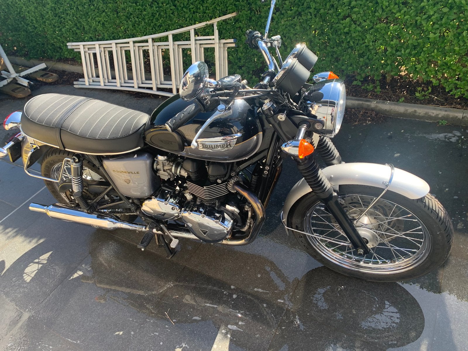Triumph Bonneville, Permis Moto A, Plus de 35 kW, Échappement sport, 2 cylindres