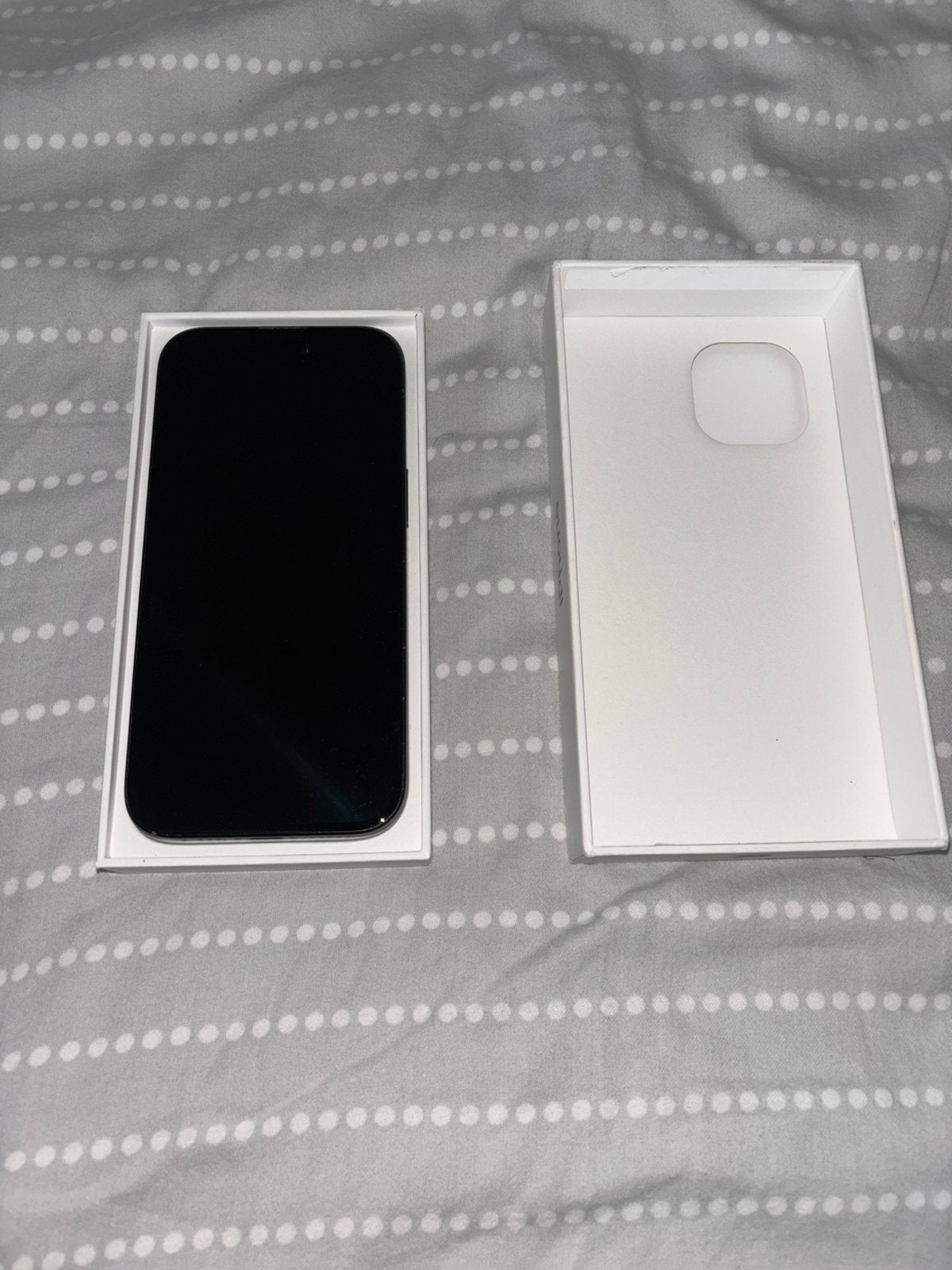 iPhone 15 128GB Zwart – Nieuw