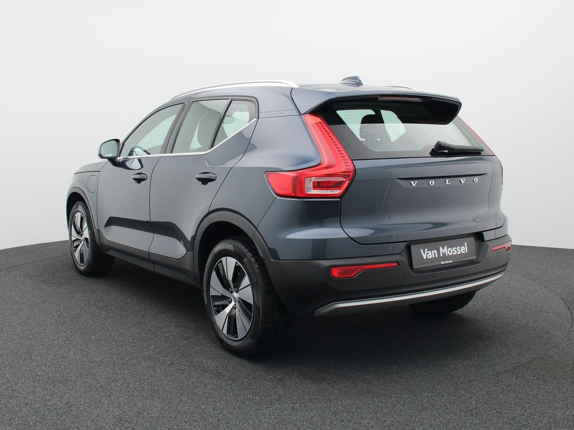 Volvo XC40 T4 PHEV Inscription Aut. (automatique), Autos, https://public.car-pass.be/vhr/2196b491-b9ec-44a6-be10-c3d338b81ef9