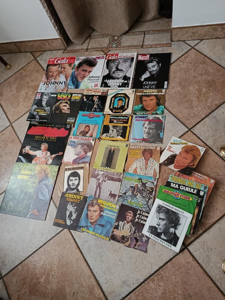 Johnny Hallyday vinyl- en tijdschriftenset, Gebruikt, Overige formaten, 1980 - 1989, Ophalen of Verzenden