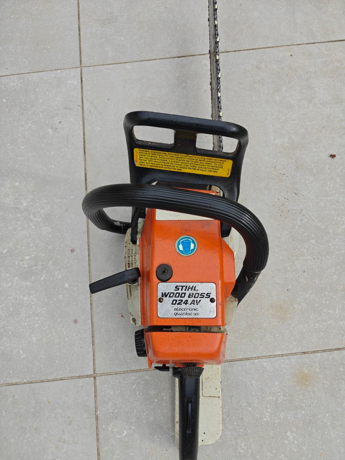 Stihl 024 kettingzaag, Ophalen