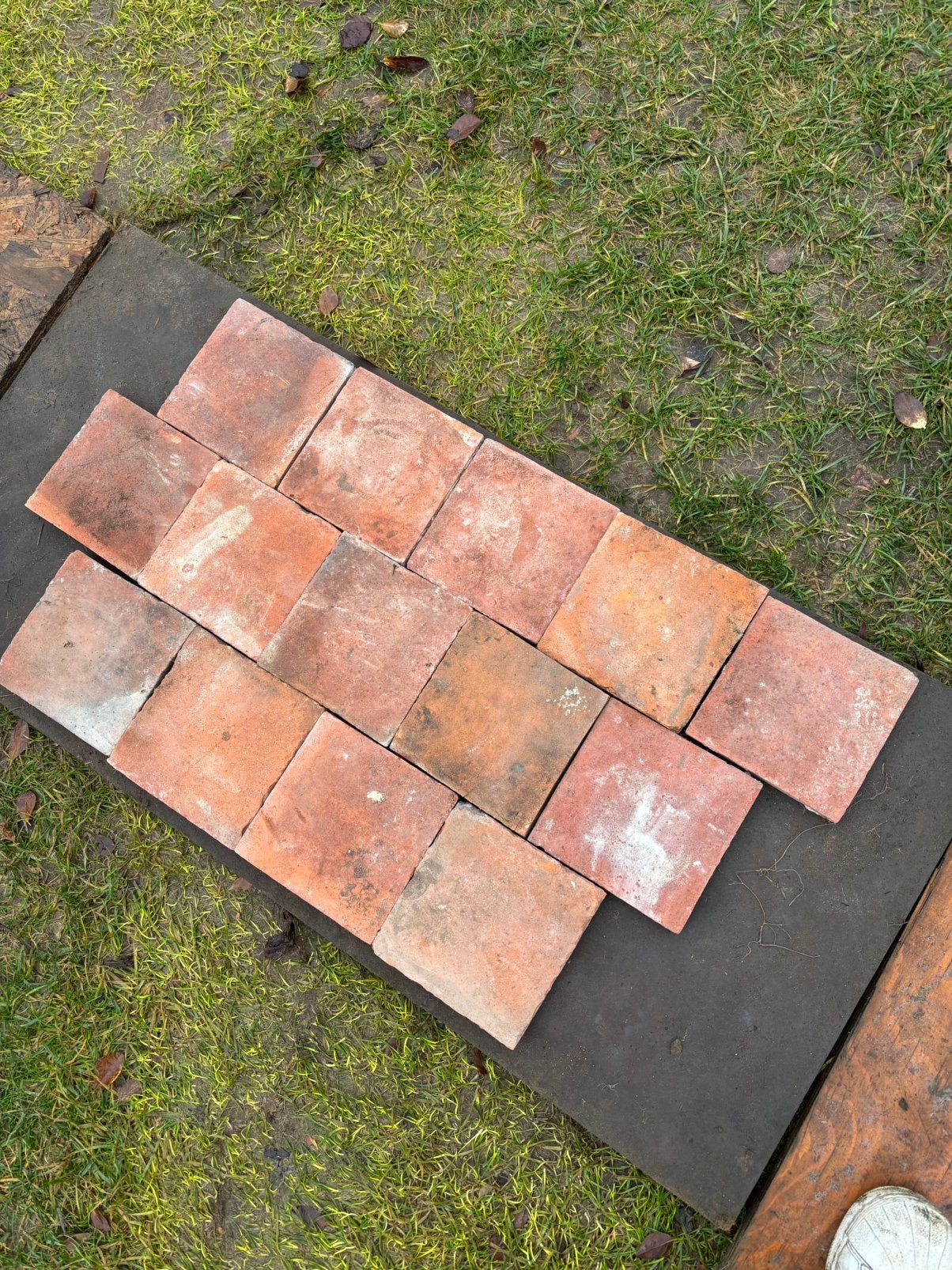 Lot Antieke terracotta tegels. Voor info BELLEN 0474220705, Ophalen