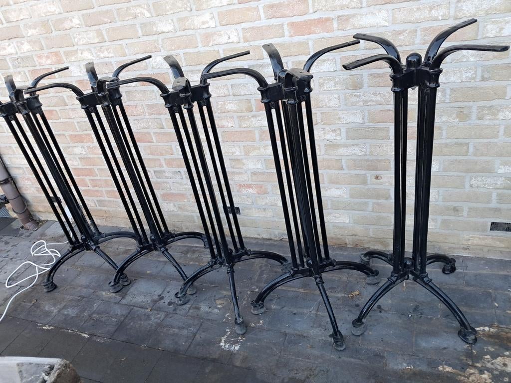 Gietijzeren tafelpoten, Huis en Inrichting, Ophalen, Tafelpoot