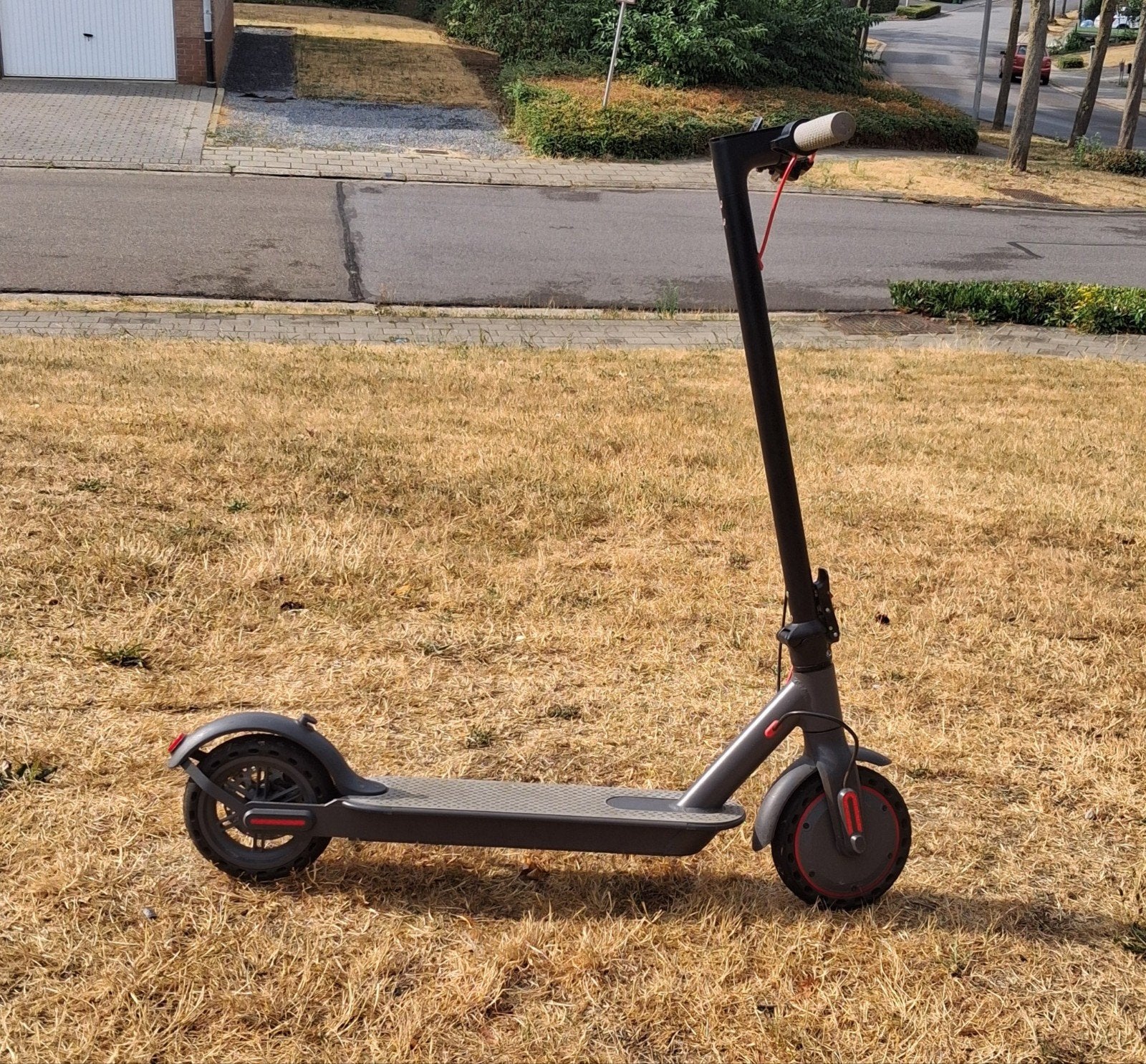 mooie propere  electrische step top edition 185euro, Fietsen en Brommers, Ophalen of Verzenden