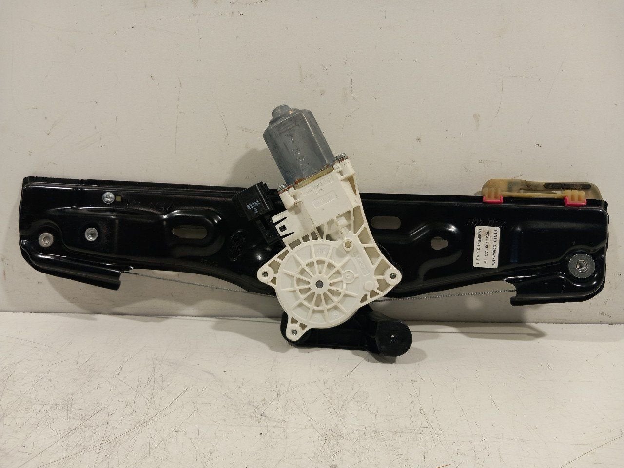 Raammechaniek elektrisch links achter Land Rover Discovery, Auto-onderdelen, Ruiten en Toebehoren, Onderdelen@venauto.nl, Van der Ven Autorecycling B.V.