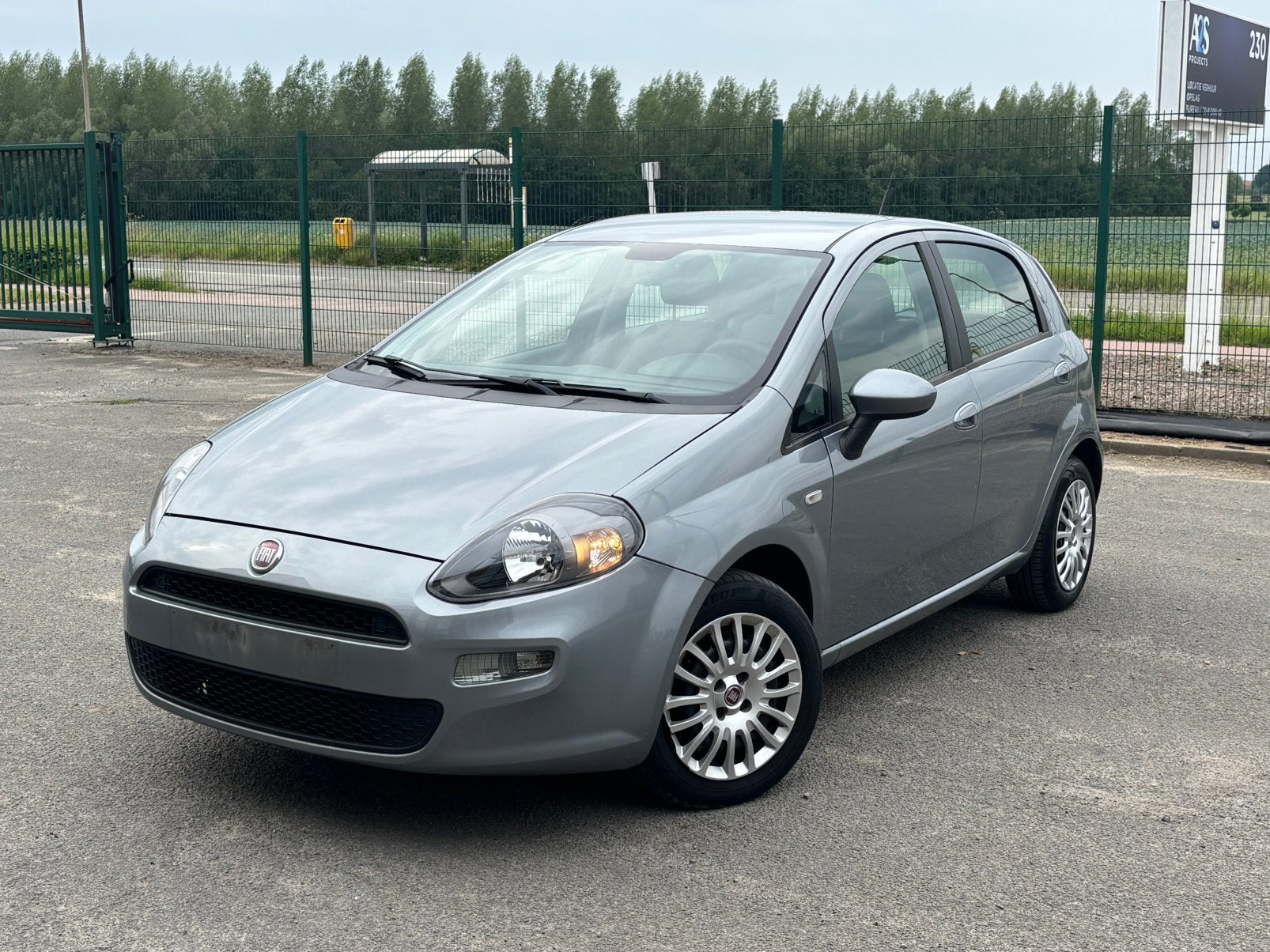 Fiat Punto Evo 2012 1.2 essence lez ok Airco 95000km, Autos, 1242 cm³, Euro 5, Achat, Entreprise