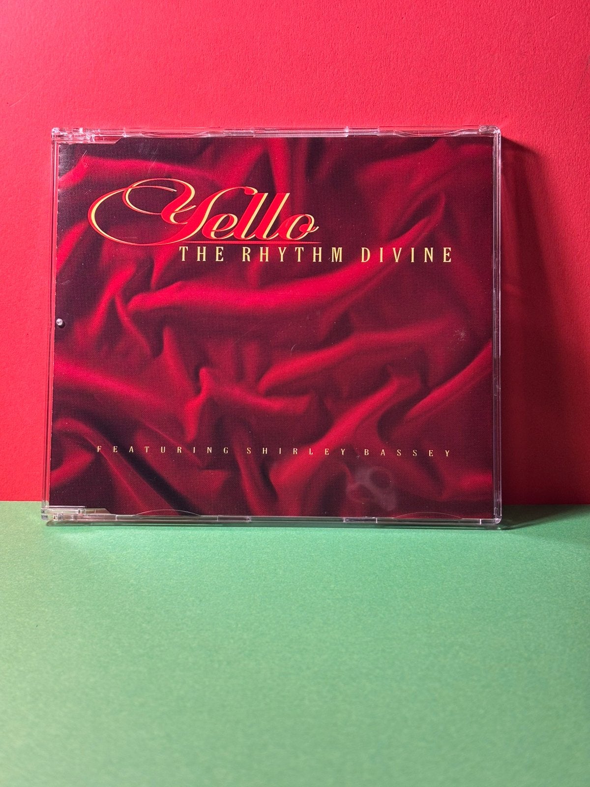 Yello - the rhythm divine featuring shirley bassey, Cd's en Dvd's, Verzenden, Zo goed als nieuw, Overige genres