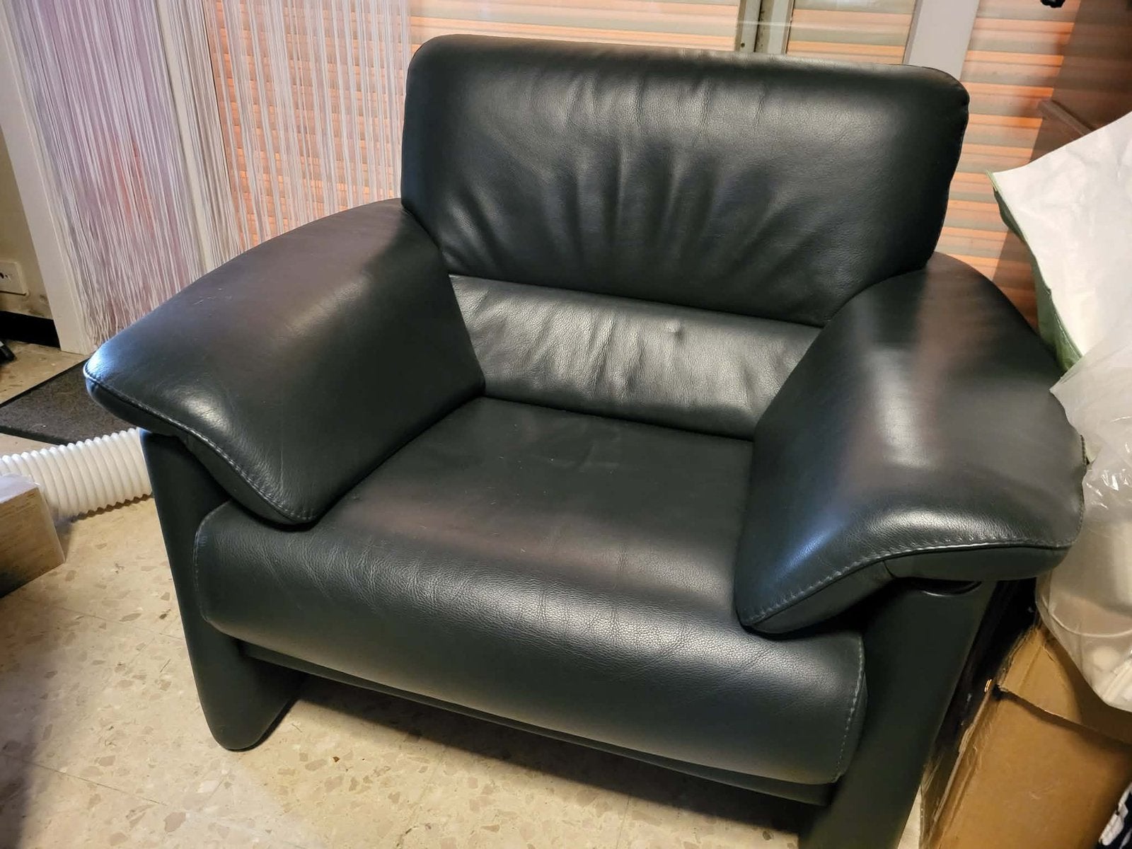 2x 1 zit sallon., Maison & Meubles, Canapés | Salons, Enlèvement, Comme neuf, Une personne, Cuir