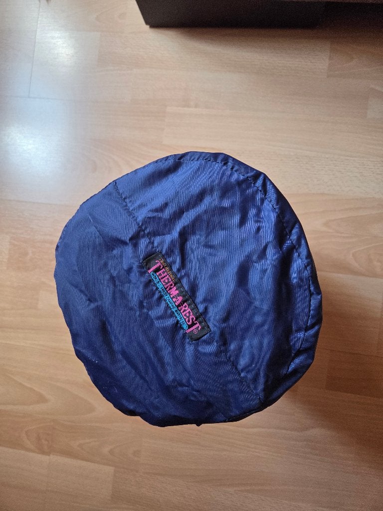 ThermARest matje, Ophalen, Zo goed als nieuw, 1-persoons
