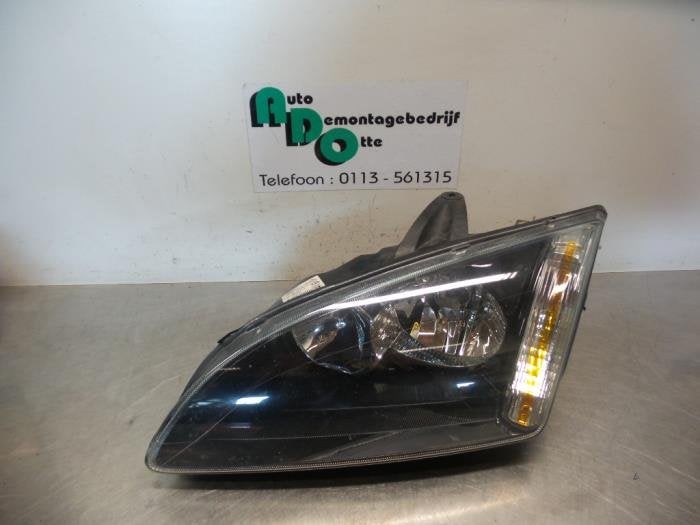 Koplamp links van een Ford Focus (Focus 04-), Gebruikt, -, -, Ophalen of Verzenden