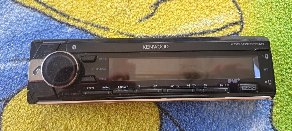 Autoradio Kenwood, Enlèvement