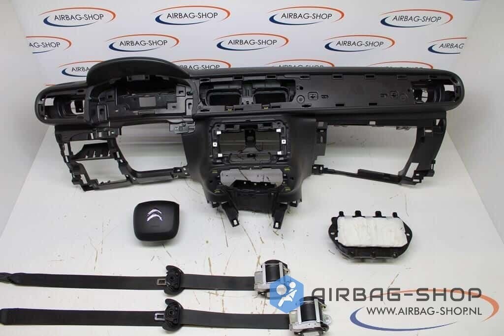 Citroen C3 Airbagset 2017 Dashboard + Airbags, Gebruikt, -, Ophalen of Verzenden, -