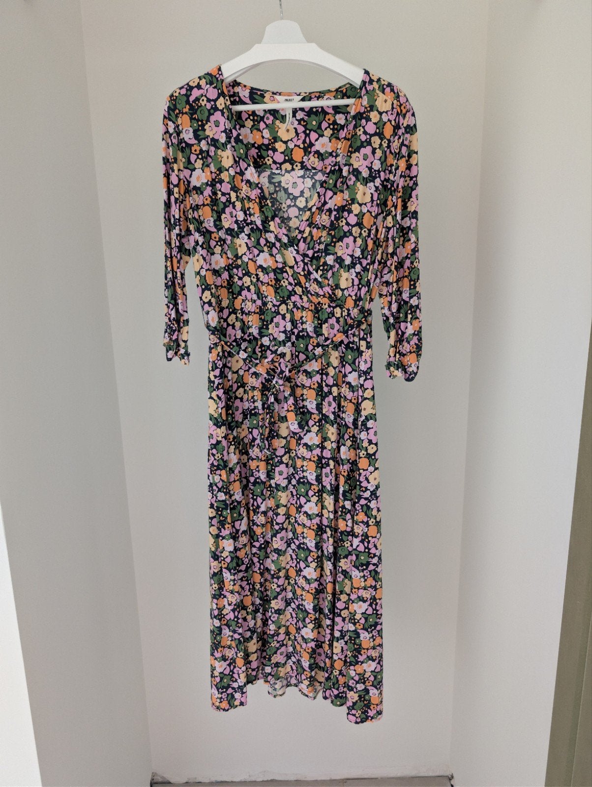 Object lange jurk met bloemenmotief - Maat 42, Kleding | Dames, Meerkleurig, Ophalen of Verzenden, Gedragen, Onder de knie