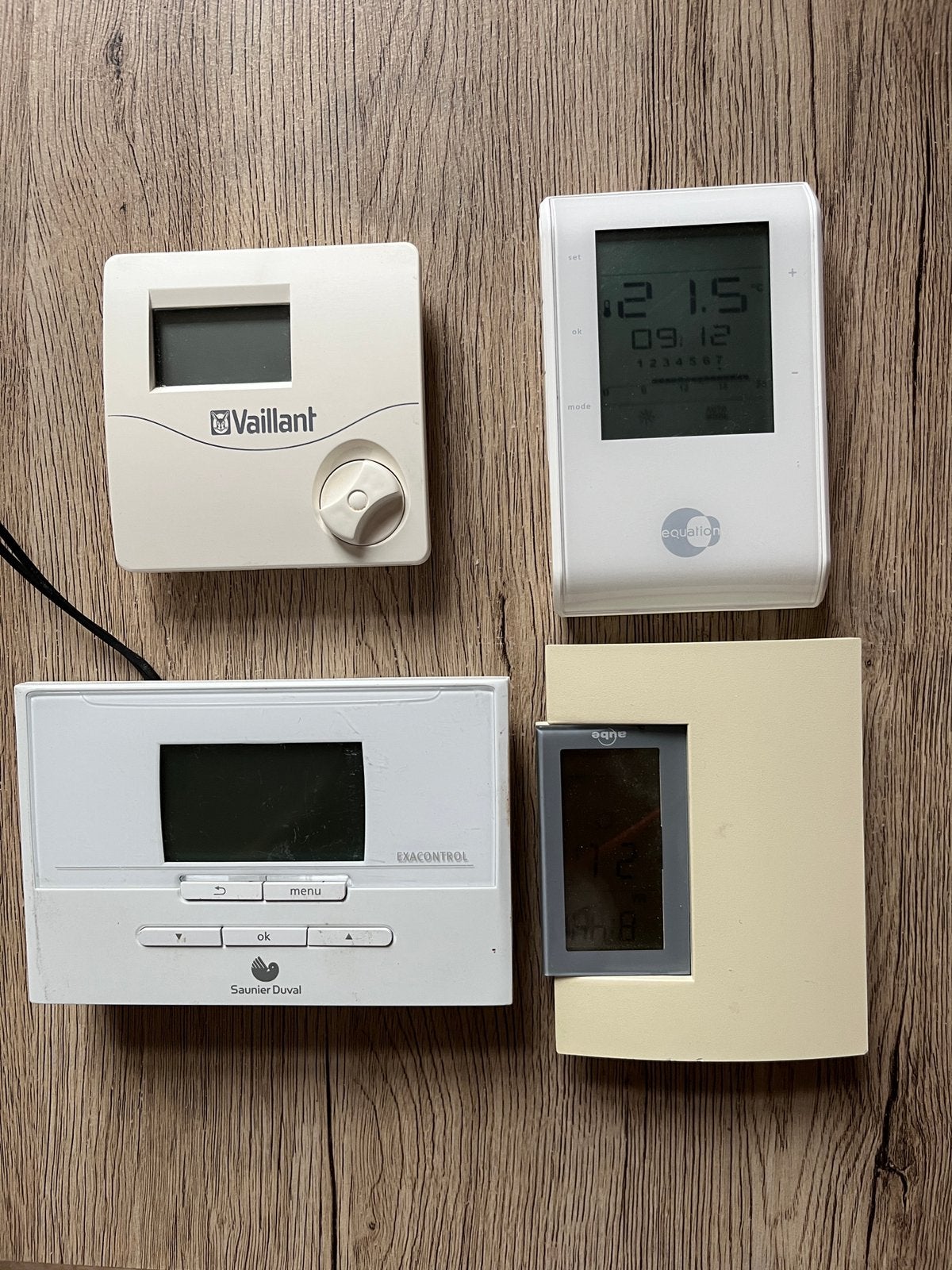Thermostats filaires programmables, Bricolage & Construction, Enlèvement ou Envoi, Thermostat intelligent, Utilisé