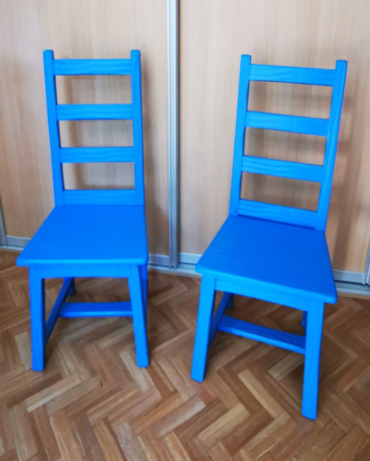 Lot de 2 chaises bleues, Maison & Meubles, Chaises, Enlèvement, Bois