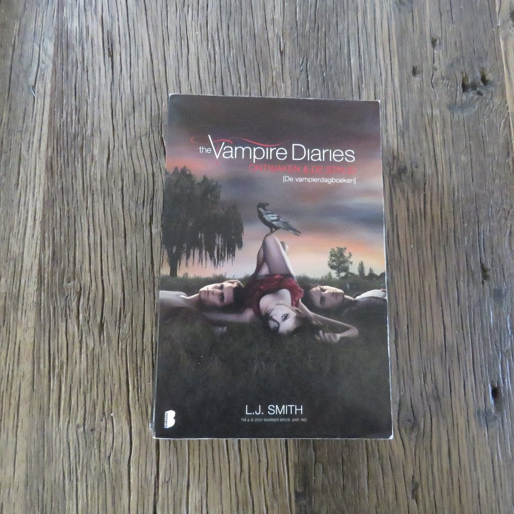 L.J. Smith The Vampire Diaries Ontwaken & strijd, Boeken, Ophalen of Verzenden