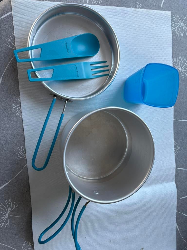Camping kookpot , beker en bestek, Enlèvement, Utilisé