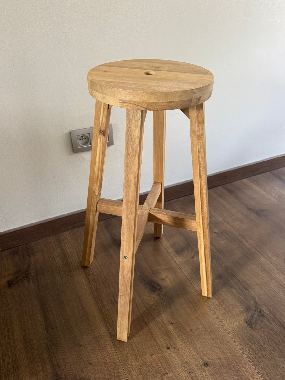 Deux tabourets de bar, Huis en Inrichting, Krukjes, Ophalen, Zo goed als nieuw, Hout
